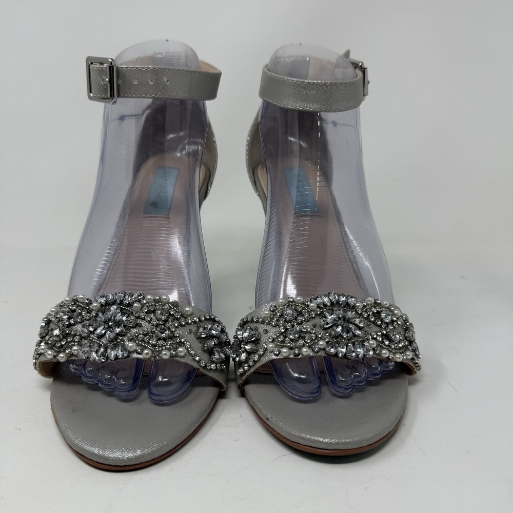 Betsey Johnson Gina Silver Jeweled Stiletto Ankle Strap Heels Sandal 8W Wedding